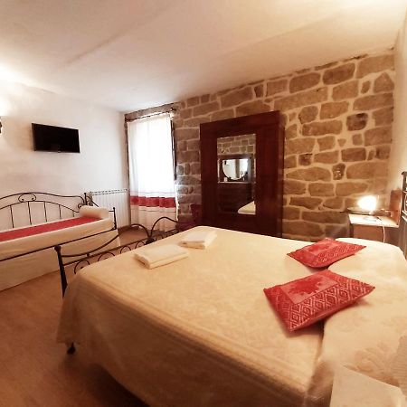 Al Vecchio Corso B&B Tempio Pausania Exteriör bild