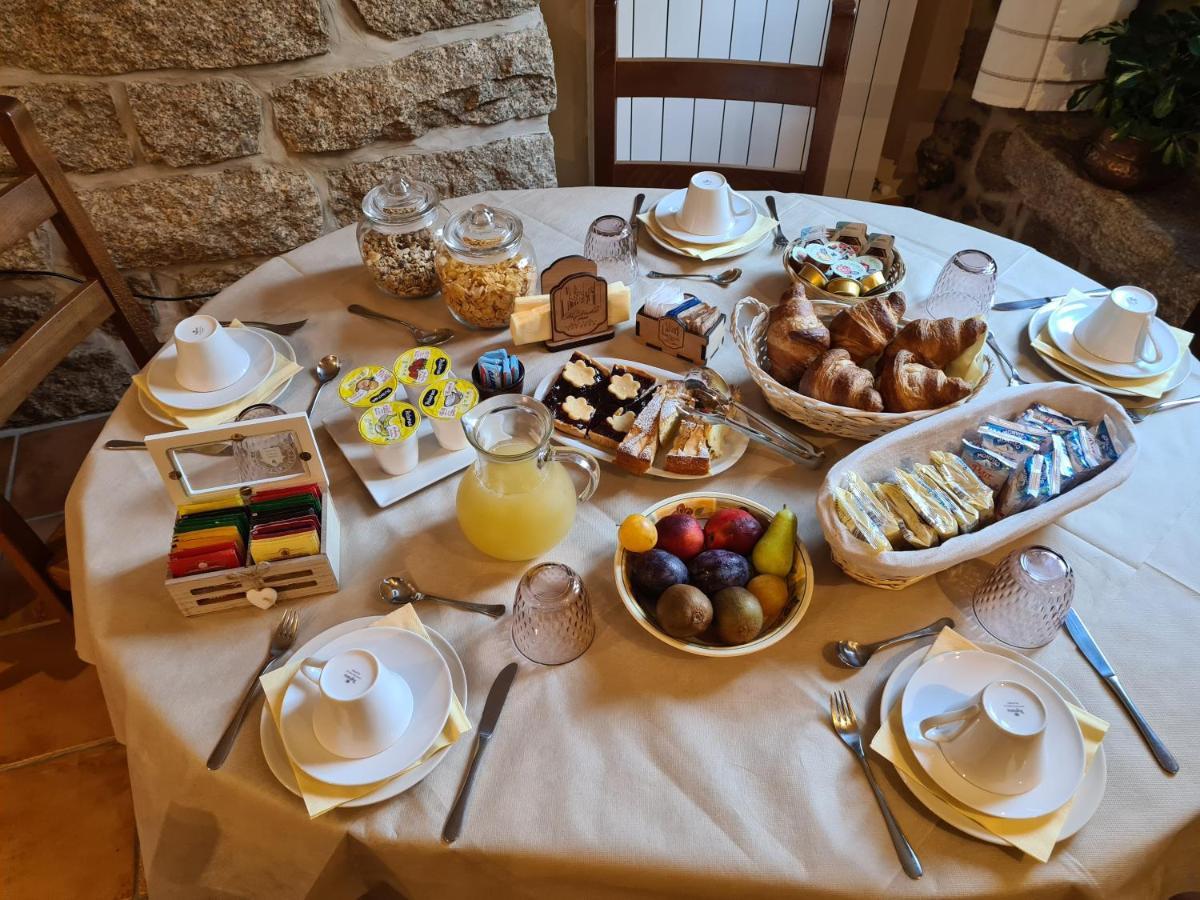 Al Vecchio Corso B&B Tempio Pausania Exteriör bild