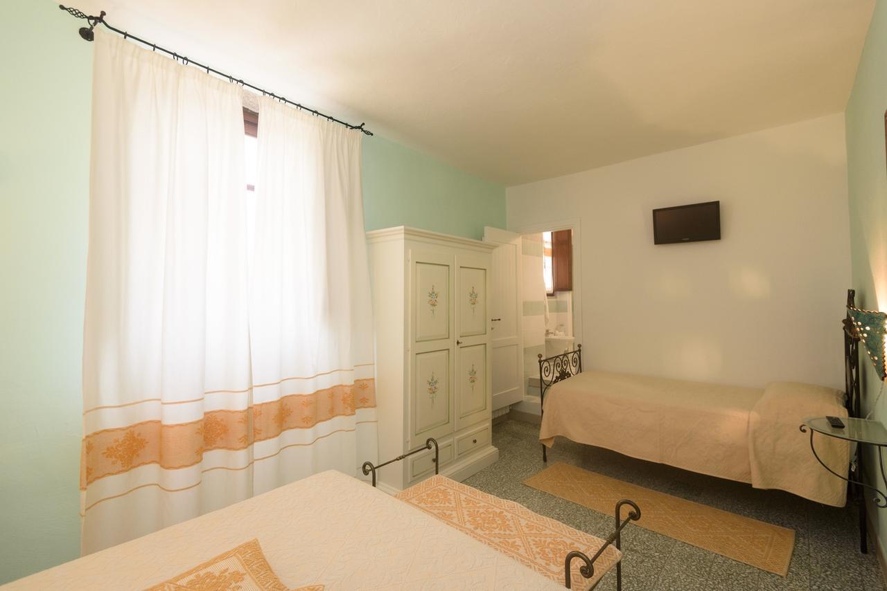 Al Vecchio Corso B&B Tempio Pausania Exteriör bild