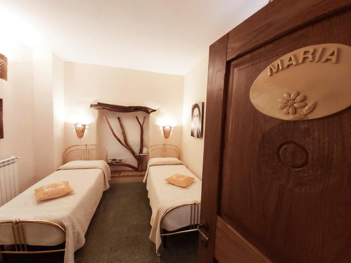 Al Vecchio Corso B&B Tempio Pausania Exteriör bild