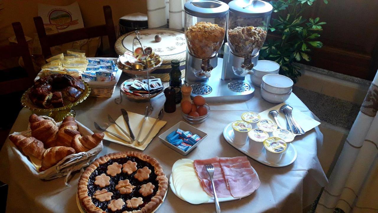 Al Vecchio Corso B&B Tempio Pausania Exteriör bild